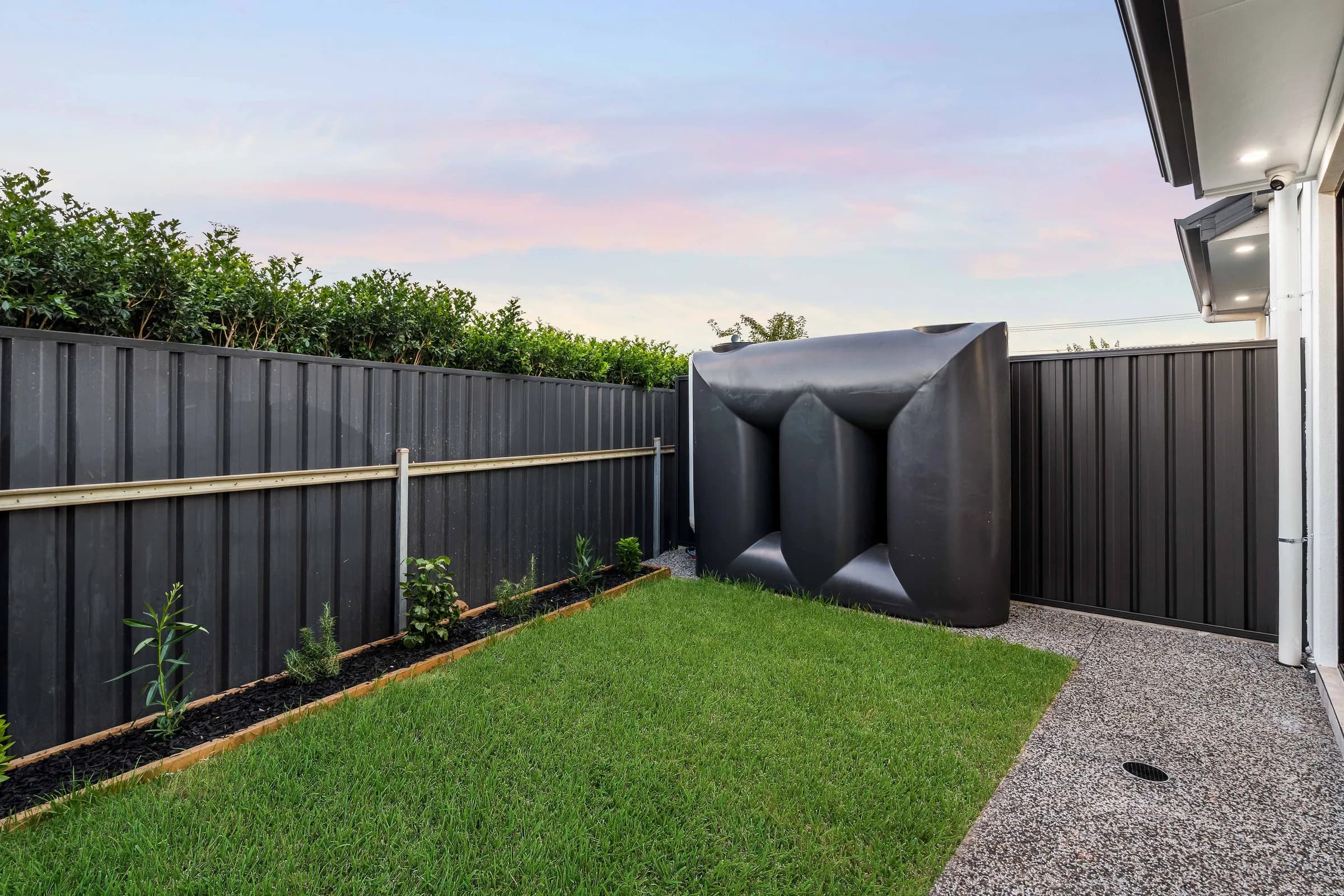 Pioneer Street, Seaton — photo 22